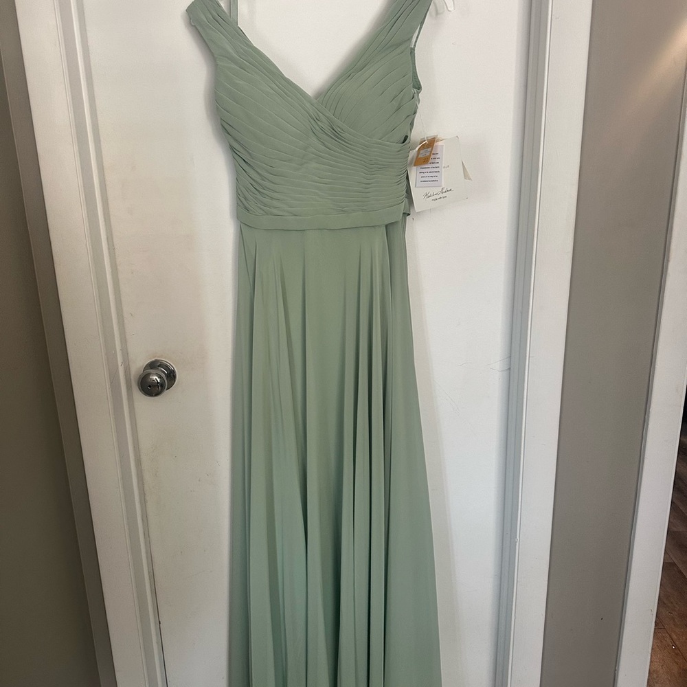 Elegant sage Green Maxi Dress-bridesmaid